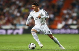 半岛体育官网-利雅得新月士气爆棚，欧冠八强战遇上马德里竞技，目标明确直指晋级